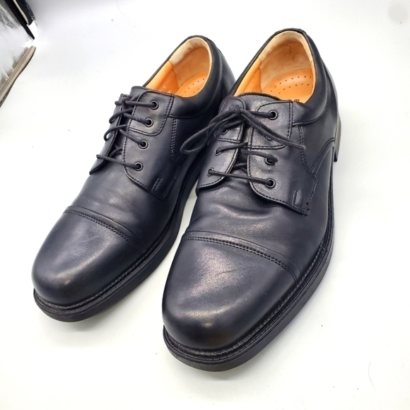 BOSTONIAN SHOES MEN 11M STRADA BLACK PREMIUM ITALIAN LEATHER CAP TOE OXFORDS - Picture 1 of 6